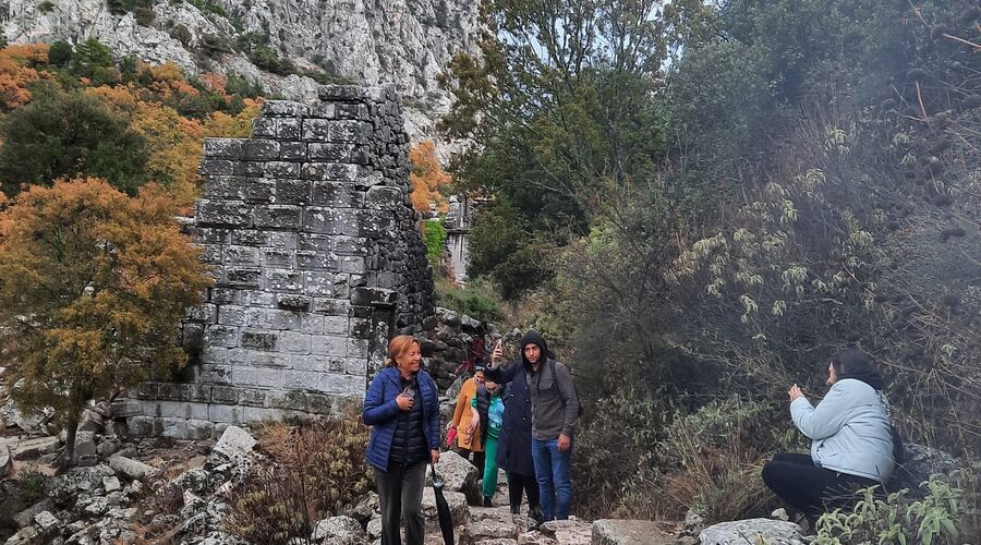 Termessos Antik Kenti Karataş Mağarası Kapuz Kanyonu Turu