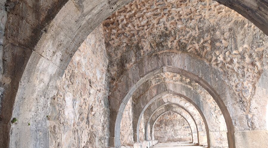 Termessos Antik Kenti Karataş Mağarası Kapuz Kanyonu Turu