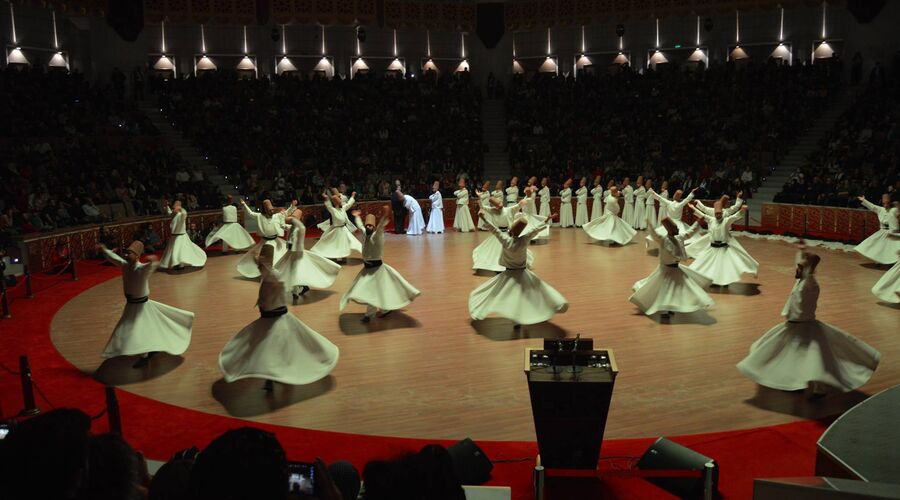 Konya Mevlana  Şeb-i Arus Törenleri Sema Gösterisi Kelebekler Bahçesi Turu