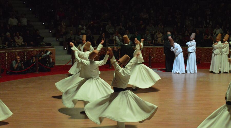 Konya Mevlana  Şeb-i Arus Törenleri Sema Gösterisi Kelebekler Bahçesi Turu