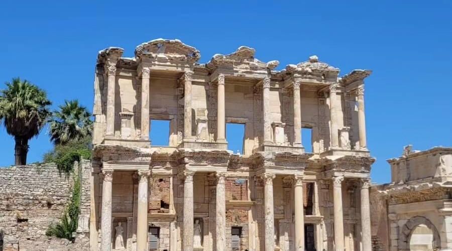 Birgi -Tire -Şirince -Efes Ege'nin Saklı Köyleri  