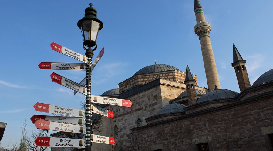 Konya Mevlana  Şeb-i Arus Törenleri Sema Gösterisi Kelebekler Bahçesi Turu