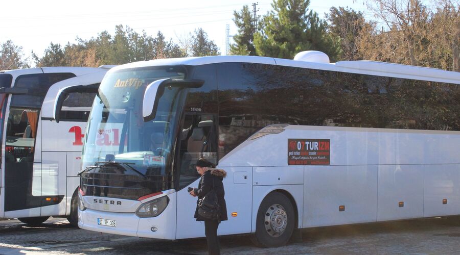 Konya Mevlana  Şeb-i Arus Törenleri Sema Gösterisi Kelebekler Bahçesi Turu