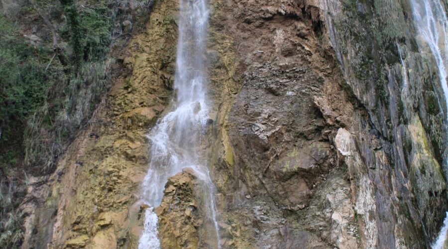 Kral Havuzu Uçansu Şelaleleri  Doğa Yürüyüşü  