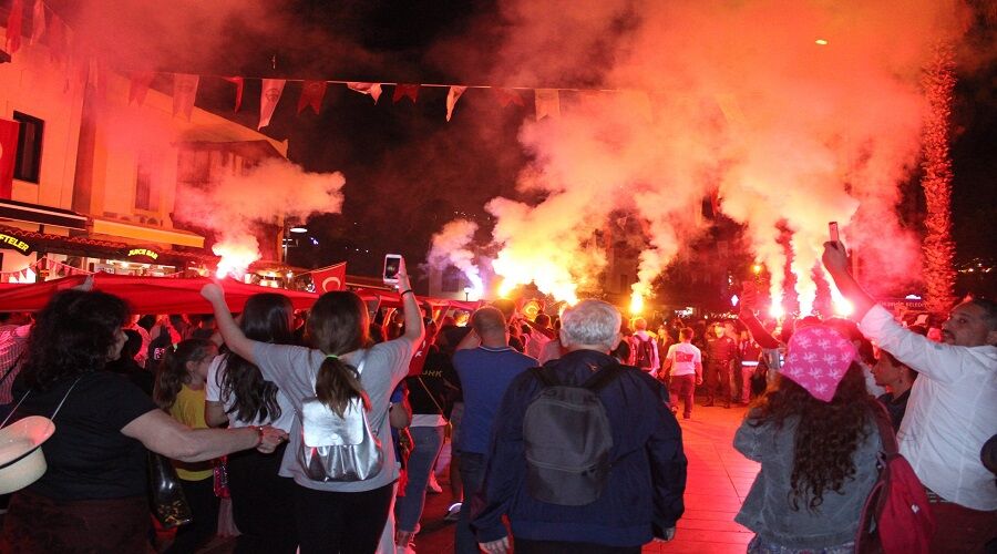 29 Ekim Kaş Kutlamalarına Özel   Likya Turu -Ulupınar da Kahvaltı 