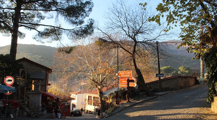 Birgi -Tire -Şirince -Efes Ege'nin Saklı Köyleri  