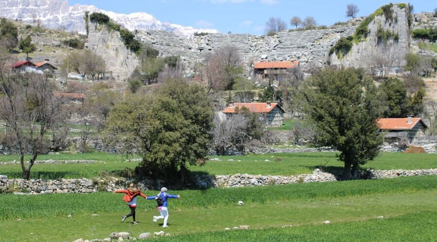 Adam Kayalar Zerk Köyü Doğa Yürüyüşü,Selge Antik Kenti Tazı Kanyonu Atv Safari Kültür ve Doğa Turu 